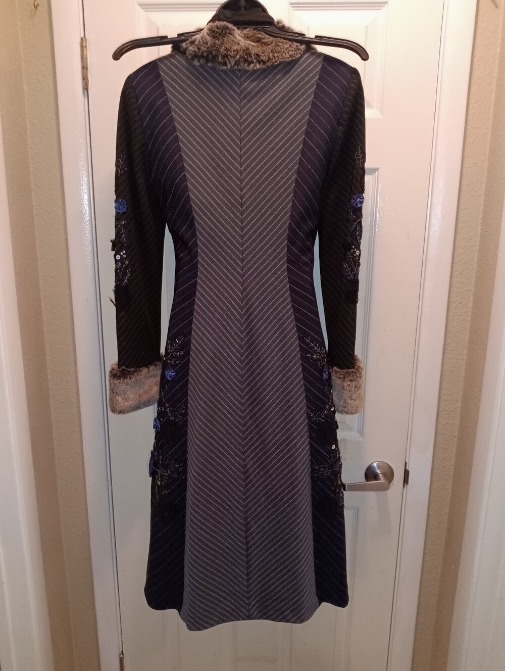 Price Firm Vintage Sue Wong Matching Coat & Dress Set Sz6 Black Blue Grey Beaded - Picture 7 of 12